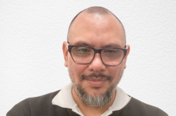 MAURICIO MORALES
