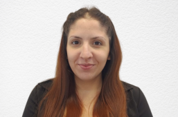 ELIANA BISCOCHEA